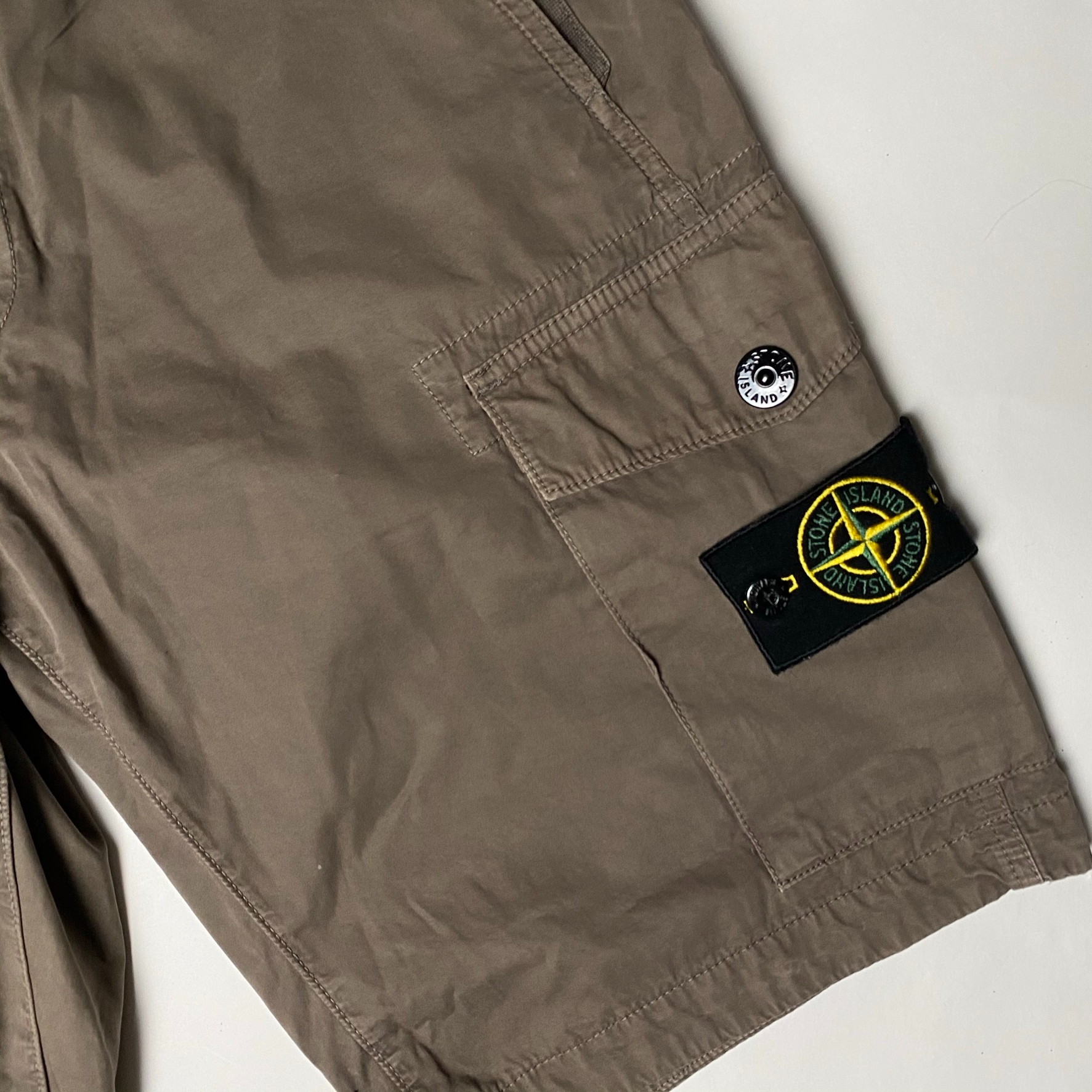 Stone Island Cargo Shorts W29