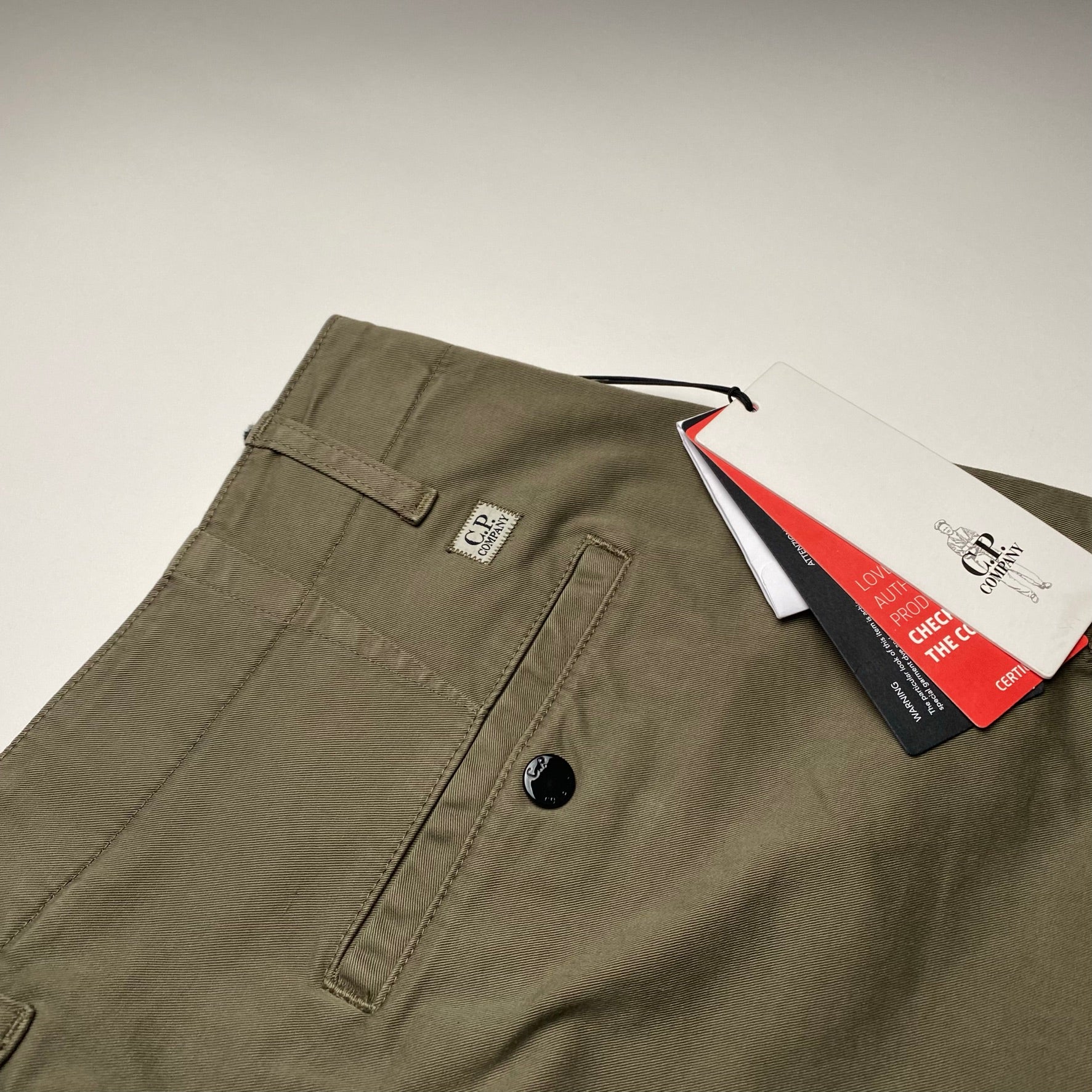 C.P. Company Cargo Shorts M