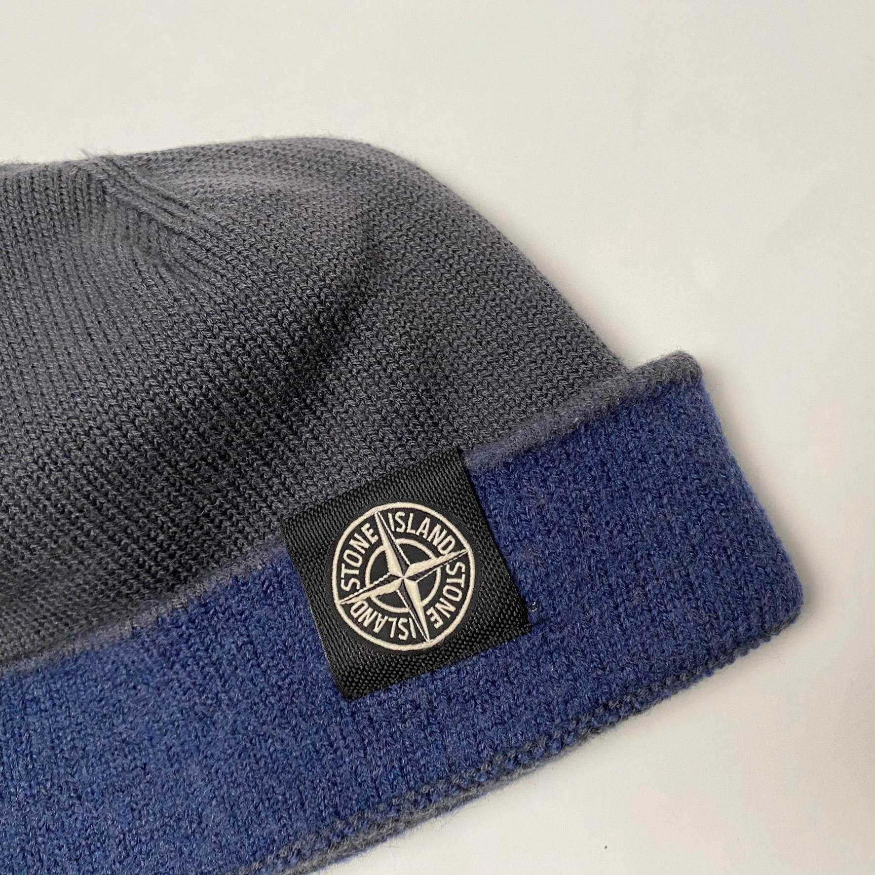 Stone Island Reversible Beanie M